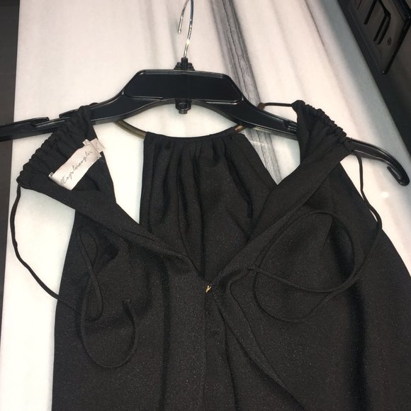 T-Bags LA (L) Black Layered Sleeveless Blouse With Metal Detail - Picture 7 of 9